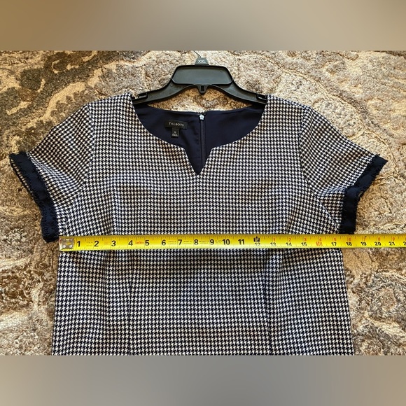 Talbots Dress Womens 12 Navy Blue Houndstooth Plaid Knit Shift Fringe Pockets - Picture 7 of 8